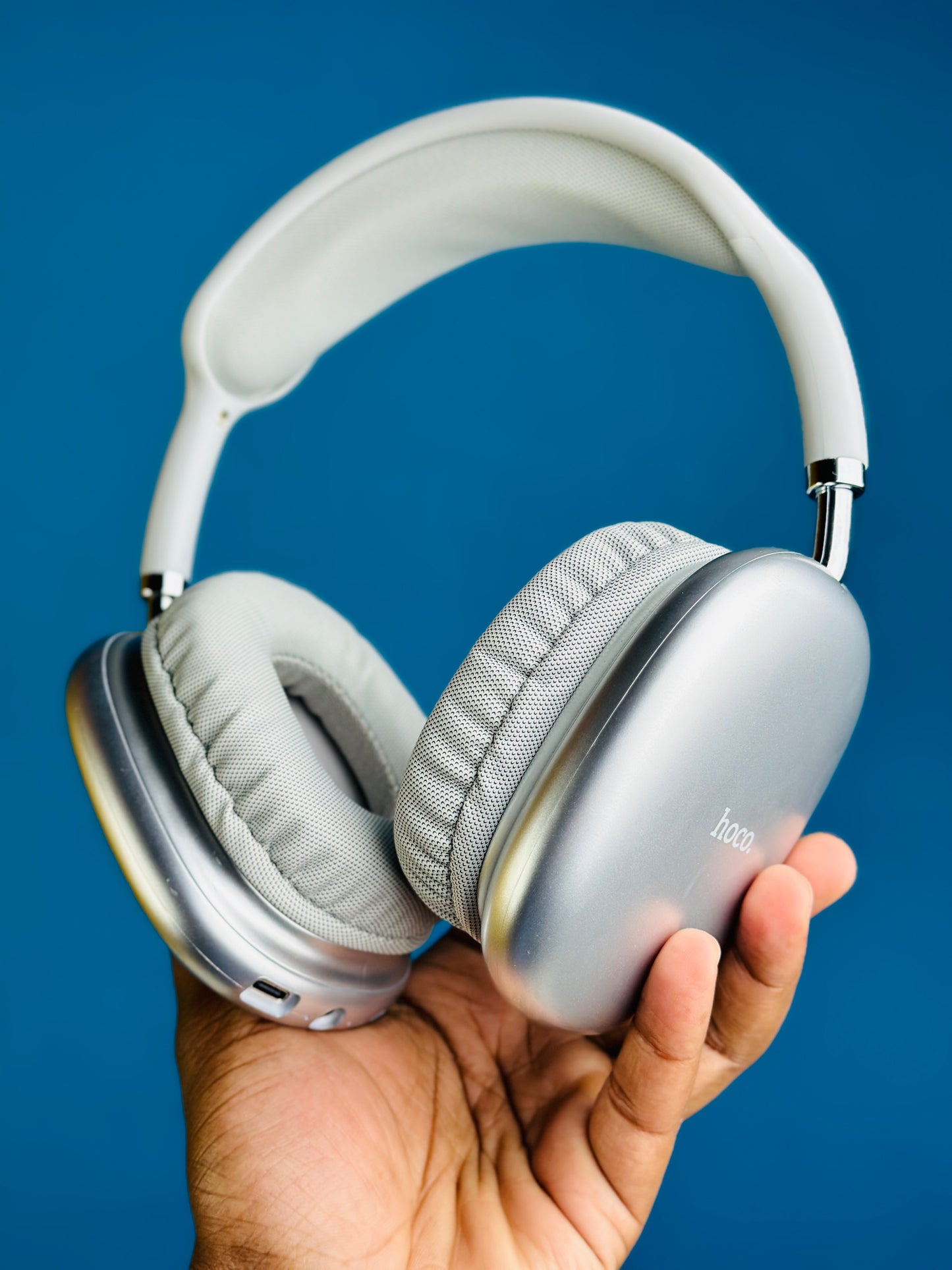 Hoco W35 Air Wireless Headphone- Green Color, White, Black đ āĻĄā§āϞāĻŋāĻāĻžāϰāĻŋ āĻāĻžāϰā§āĻ: āĻĸāĻžāĻāĻž āϏāĻŋāĻāĻŋāϰ āĻāĻŋāϤāϰ⧠: ā§Ŧā§Ļā§ŗ āĻĸāĻžāĻāĻžāϰ āĻŦāĻžāĻšāĻŋāϰ⧠: ⧧⧍ā§Ļā§ŗ