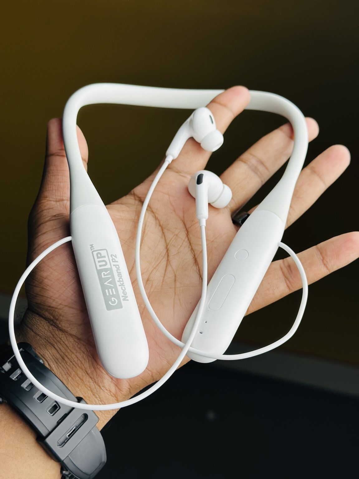 GearUP Neckband P2 – White, Black 🚚 ডেলিভারি চার্জ: ঢাকা সিটির ভিতরে : ৬০৳ ঢাকার বাহিরে : ১২০৳